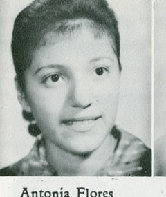 Antonia Flores
