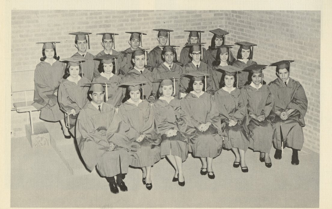 Senior Album group photo, with class sponsors Rev. and Mrs. William R. Jarvis.