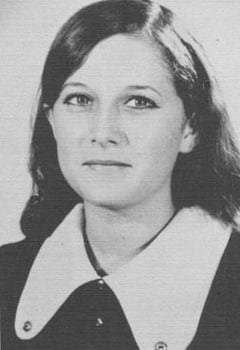 Sheila Carola Alb B.