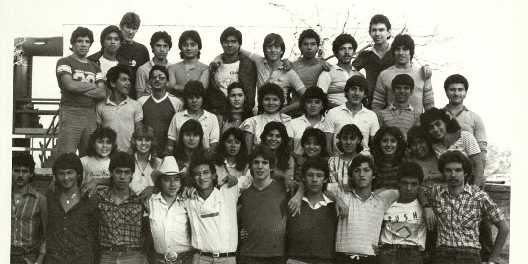 ‘The Senior Class of 1985’, above the class hymn.
