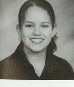 Rebeca Flores