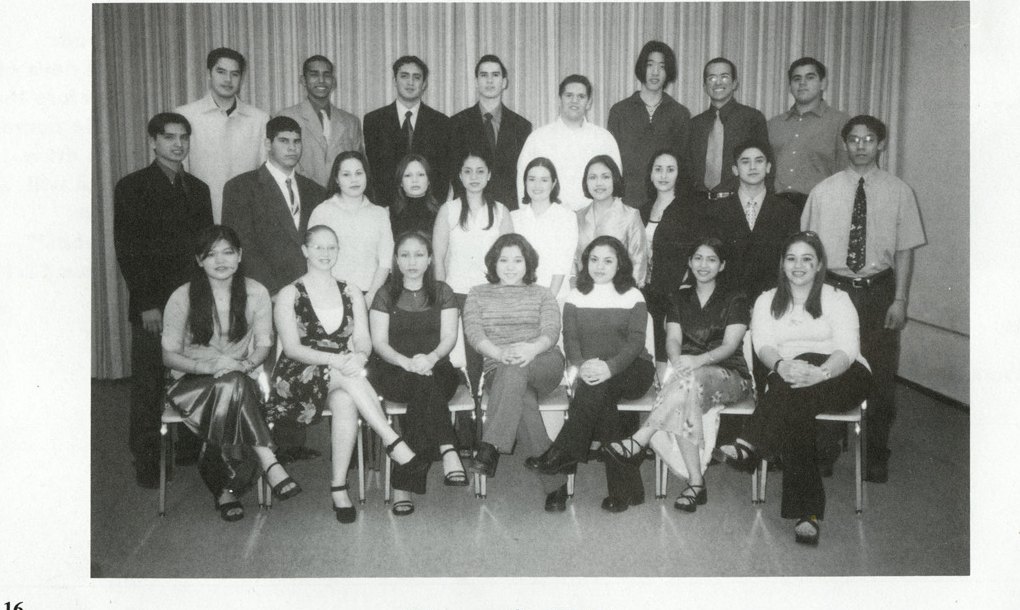 The senior class, ‘Class of 2001’.