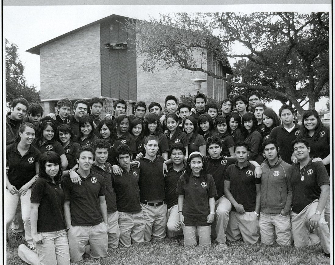 The senior class in front of the chapel.