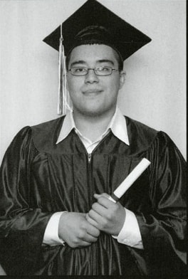 Luis Garza