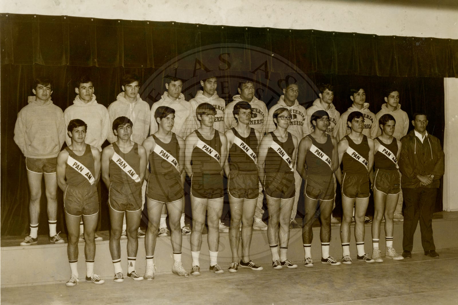 The school’s athletes, 1968–69.