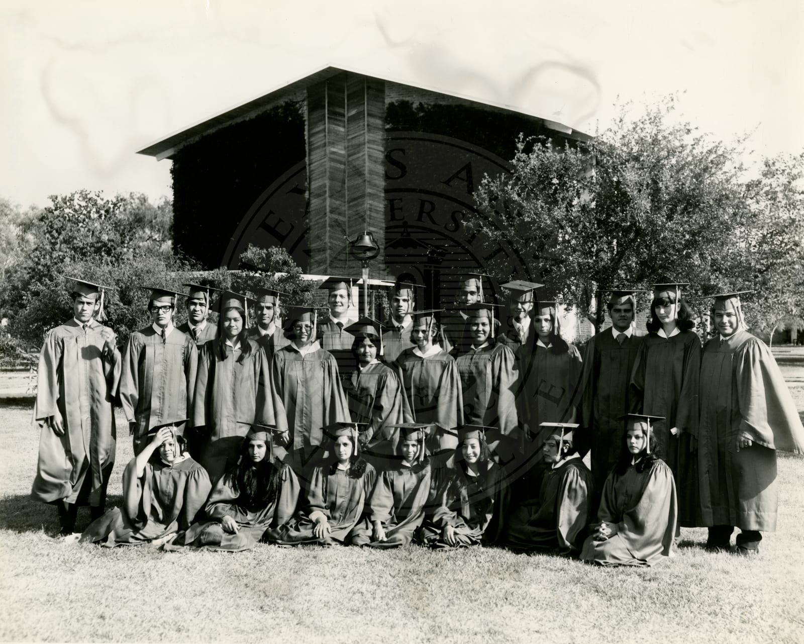 The graduating class outside the school — the archive dates it 1970; the faces are the Class of 1971.
