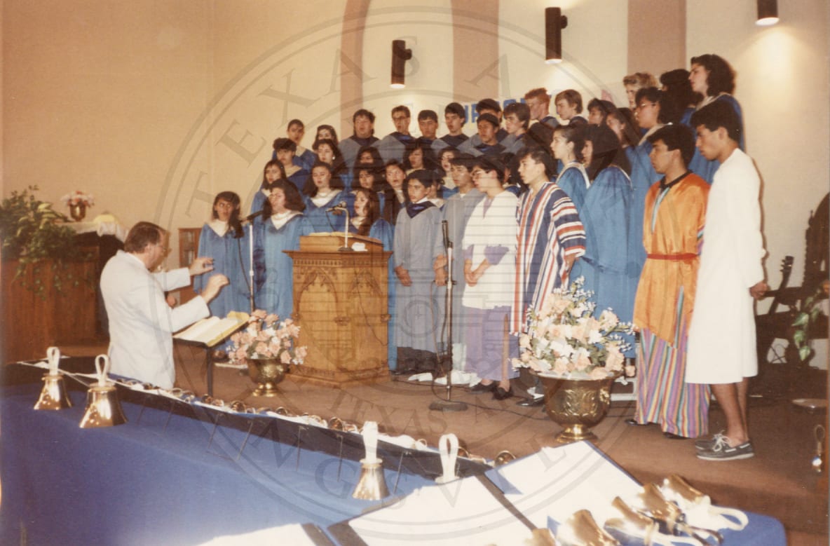 The choir in a church in Mexico, February 1990.