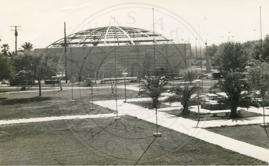 The William Lee Thomas Gym under construction.
